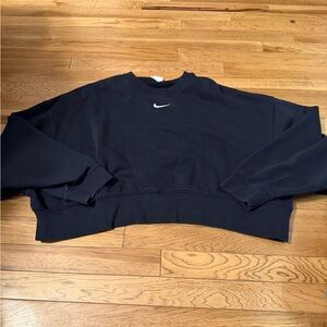 Nike Women's Cropped Crewneck Sweatshirt